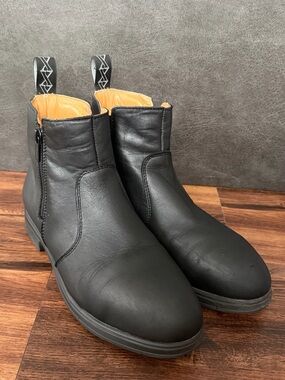Xena Workwear for Women Stylish Steel Toe Non-Slip Work Boots — Black